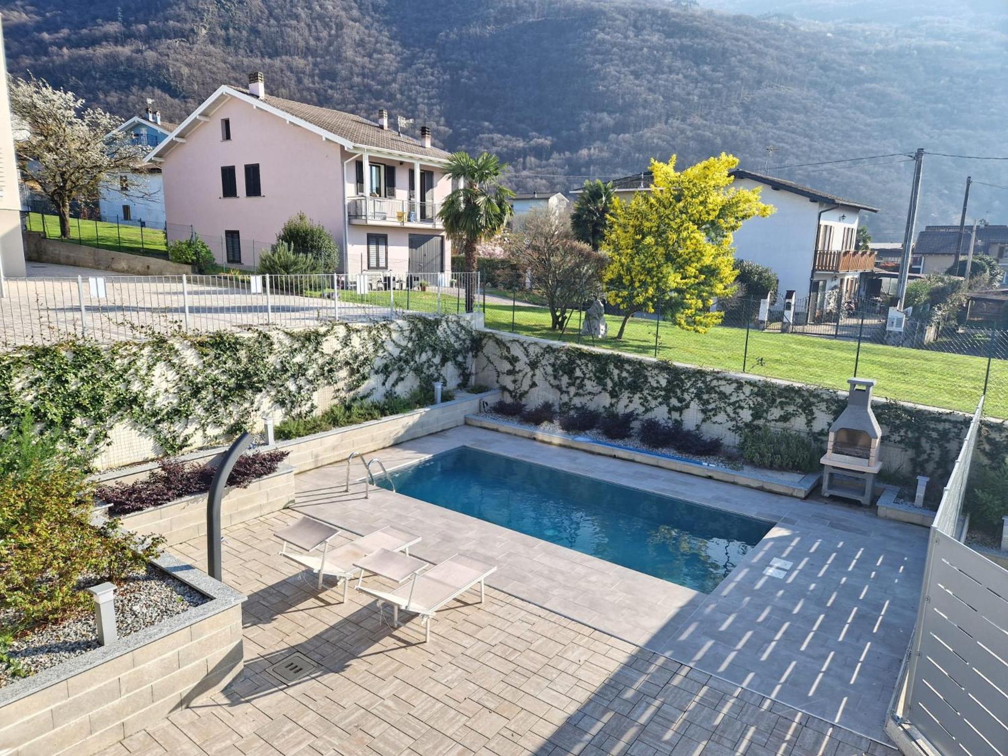 Villa Claudia With Private Pool Colico Dış mekan fotoğraf
